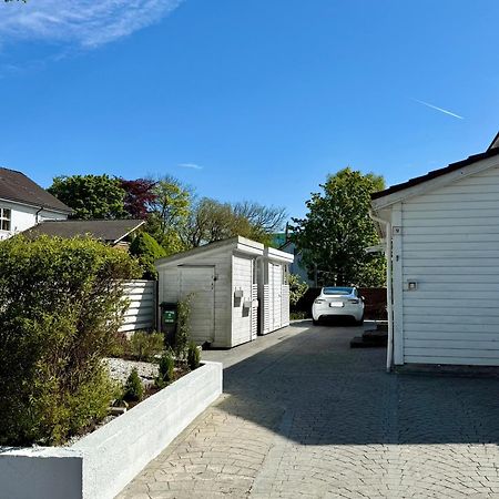 Central Family Twinhouse Stavanger Bagian luar foto