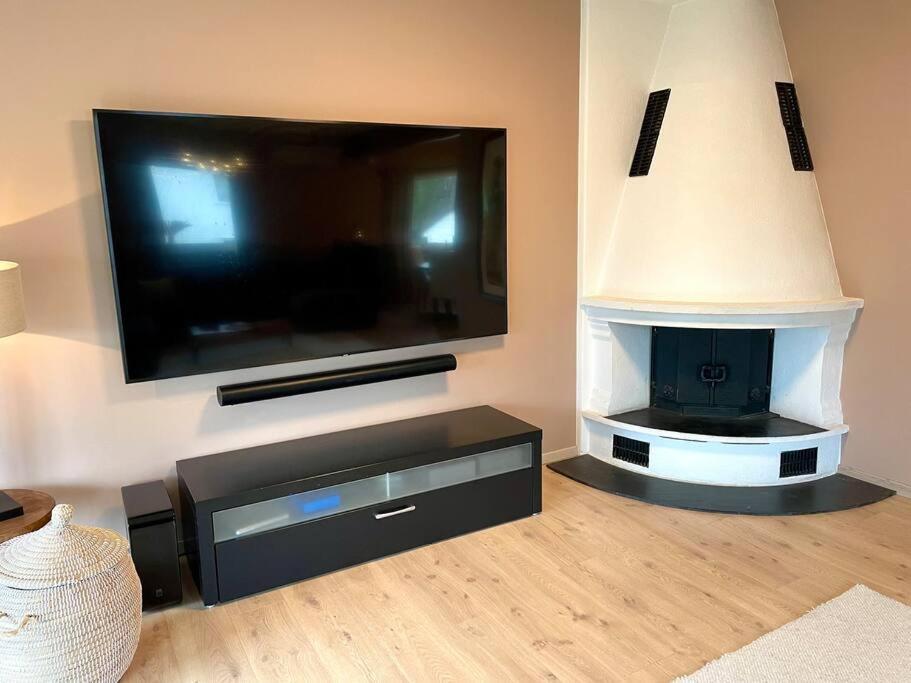 Central Family Twinhouse Stavanger Bagian luar foto