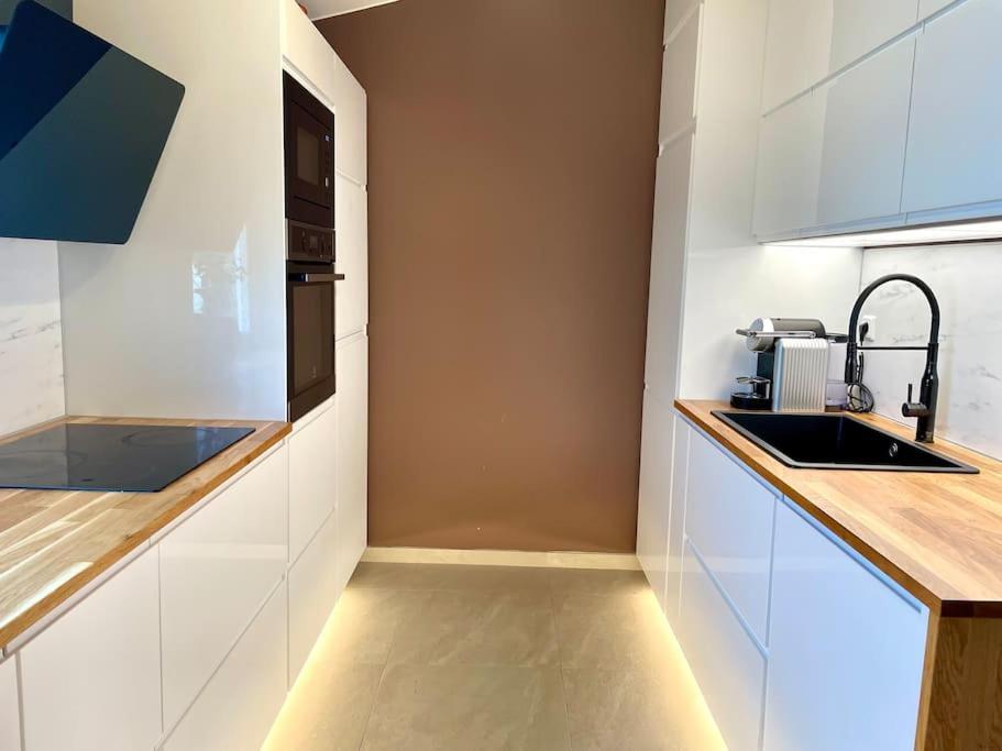 Central Family Twinhouse Stavanger Bagian luar foto