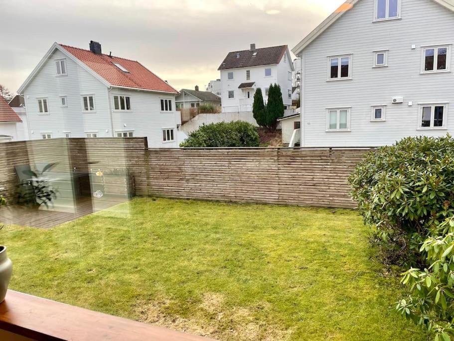 Central Family Twinhouse Stavanger Bagian luar foto